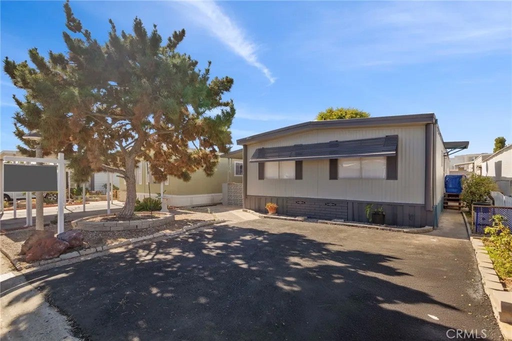 Photo of 1001 W Lambert Rd #179, La Habra, CA 90631 (MLS # IG26204029)