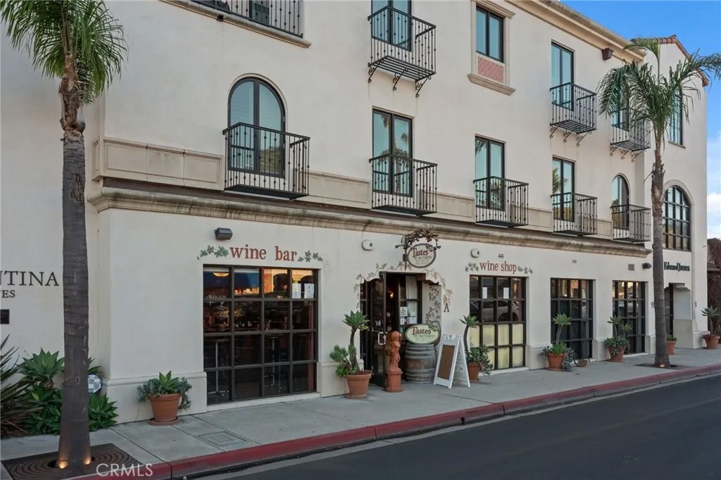911 Price Street 5