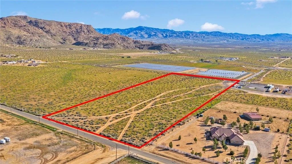 Photo of 0 Yucca Loma, Apple Valley, CA 92307 (MLS # HD26017526)