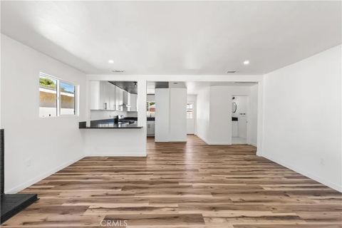 Tiny photo for 44054 W Fern Avenue, Lancaster, CA 93534 (MLS # SR25246101)