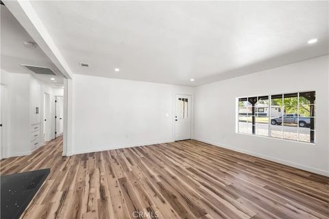 Tiny photo for 44054 W Fern Avenue, Lancaster, CA 93534 (MLS # SR25246101)