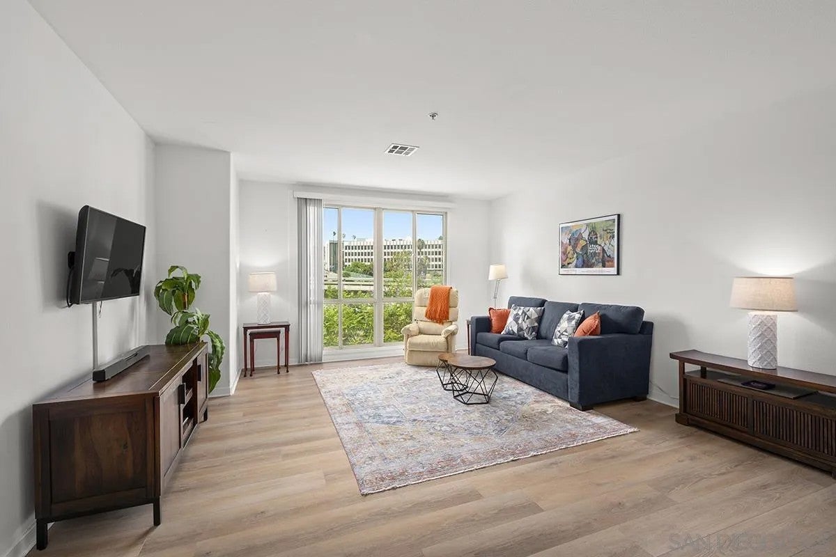 1501 Front Street 414