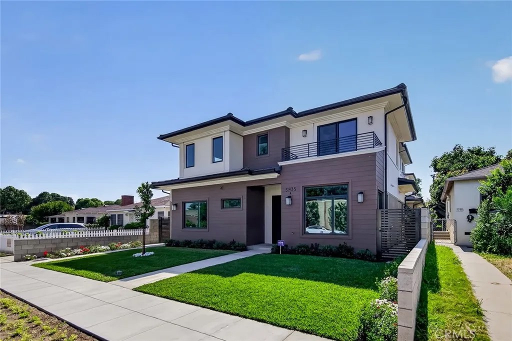 5935 Kauffman Ave. A