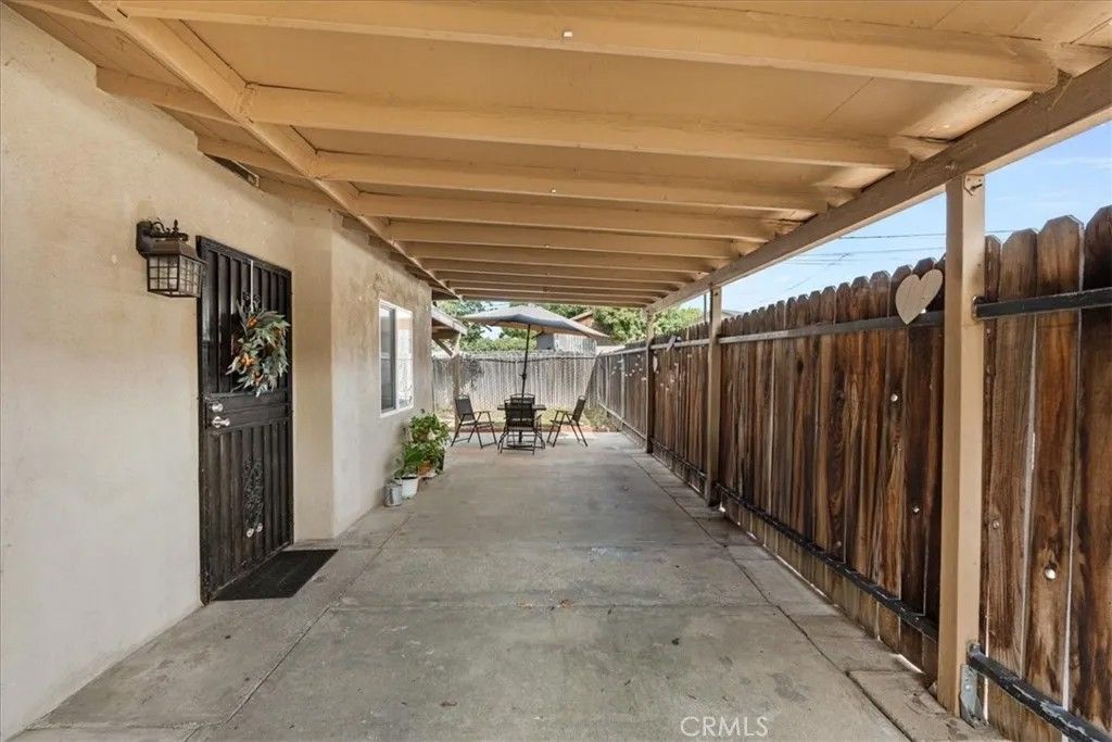 Photo of 1035 Laurel Avenue, Pomona, CA 91768 (MLS # CV25276713)