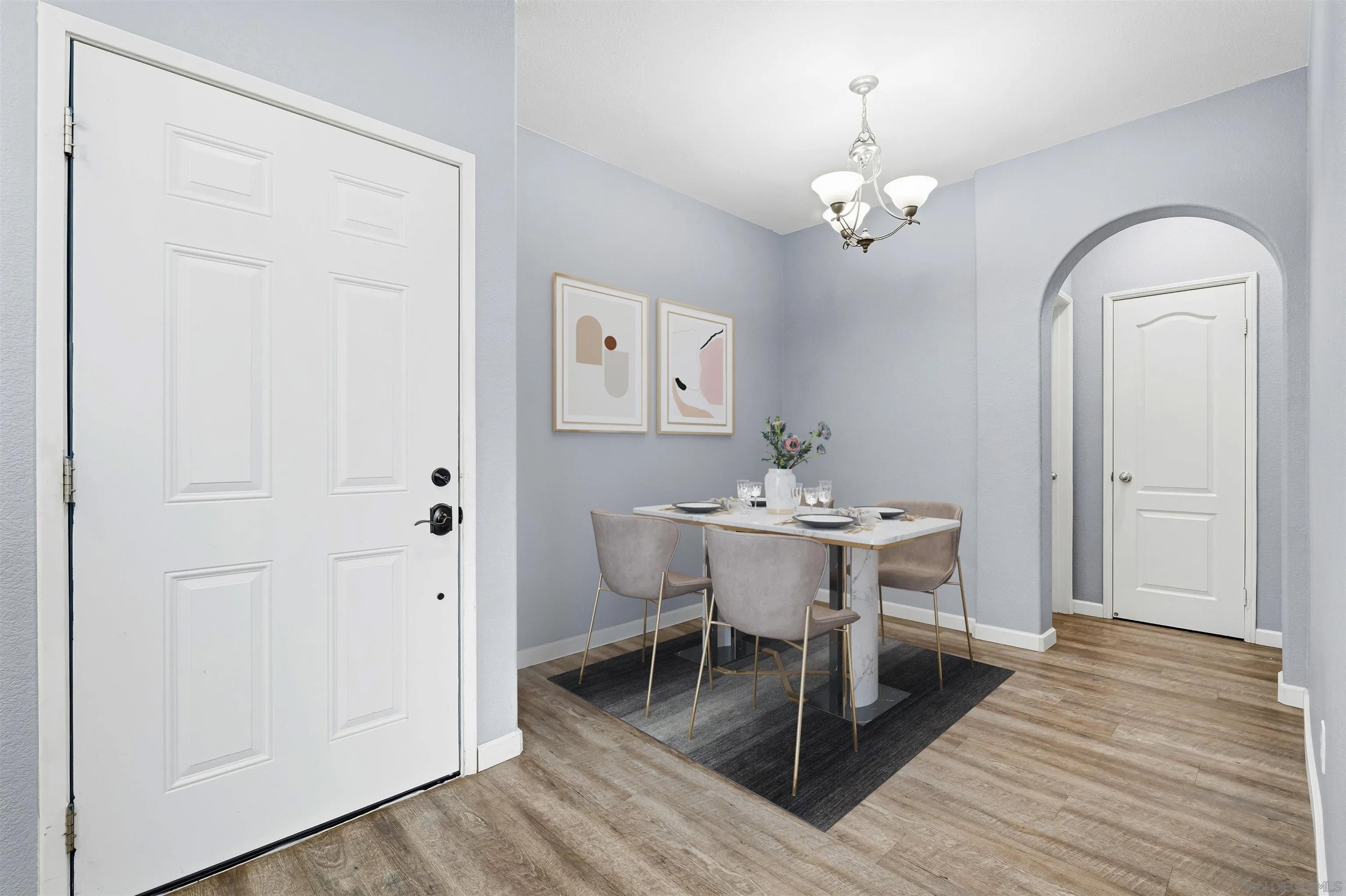 1760 E Palomar St 313