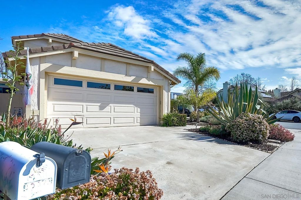 Photo of 13382 Benchley Rd, San Diego, CA 92130 (MLS # 260003582)