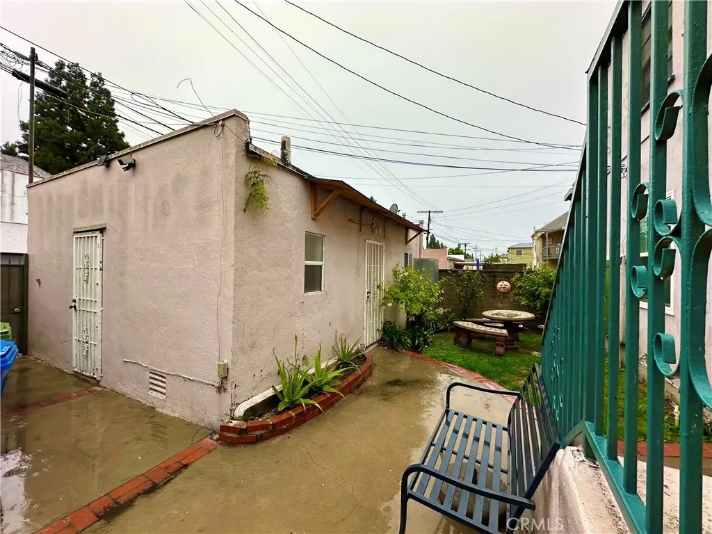 4056 Creed Avenue