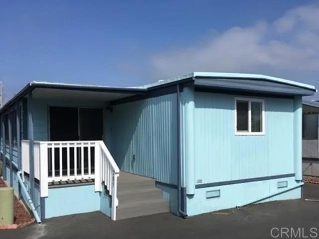 Photo of 205 Kristy LN, Oceanside, CA 92054 (MLS # NDP2609706)