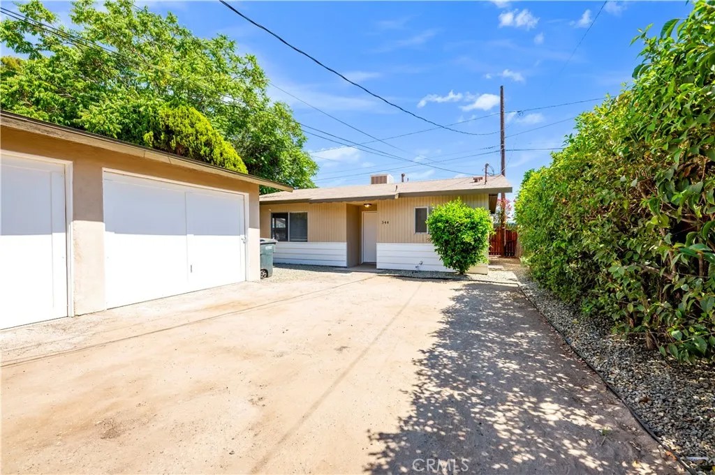 346 E 6th