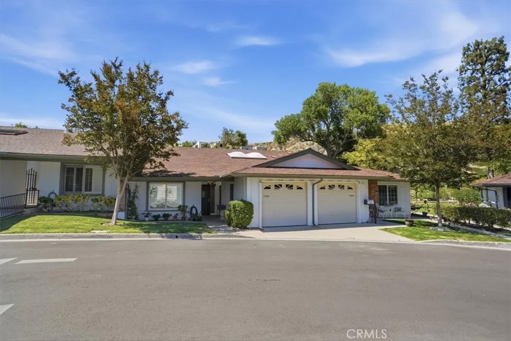 19427 Oak Crossing