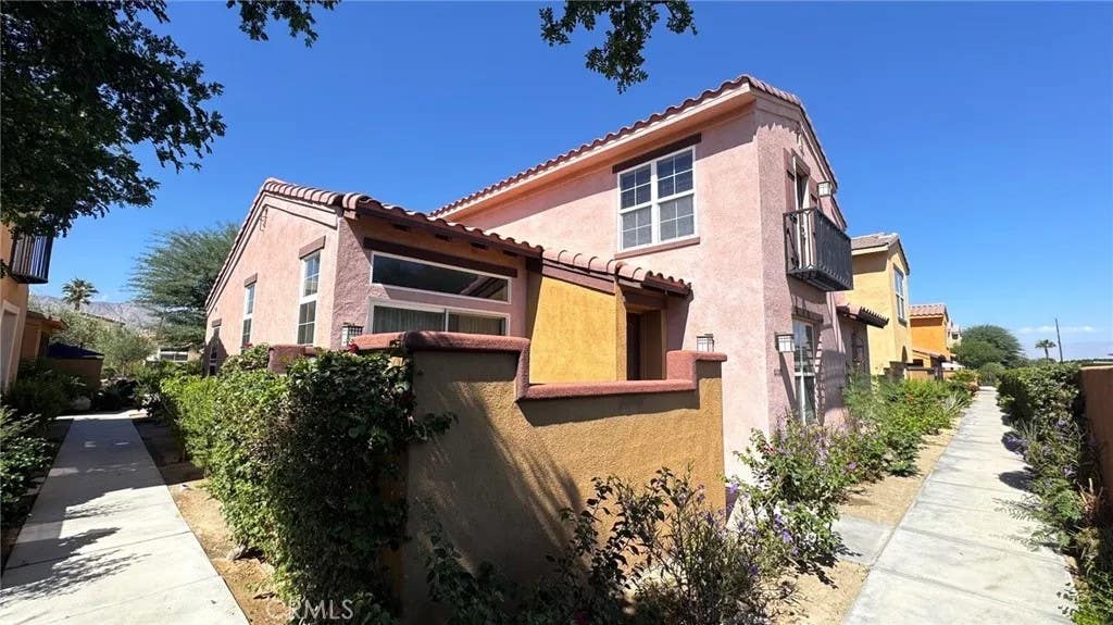 Photo of 52202 Rosewood Ln, La Quinta, CA 92253 (MLS # PW25230335)