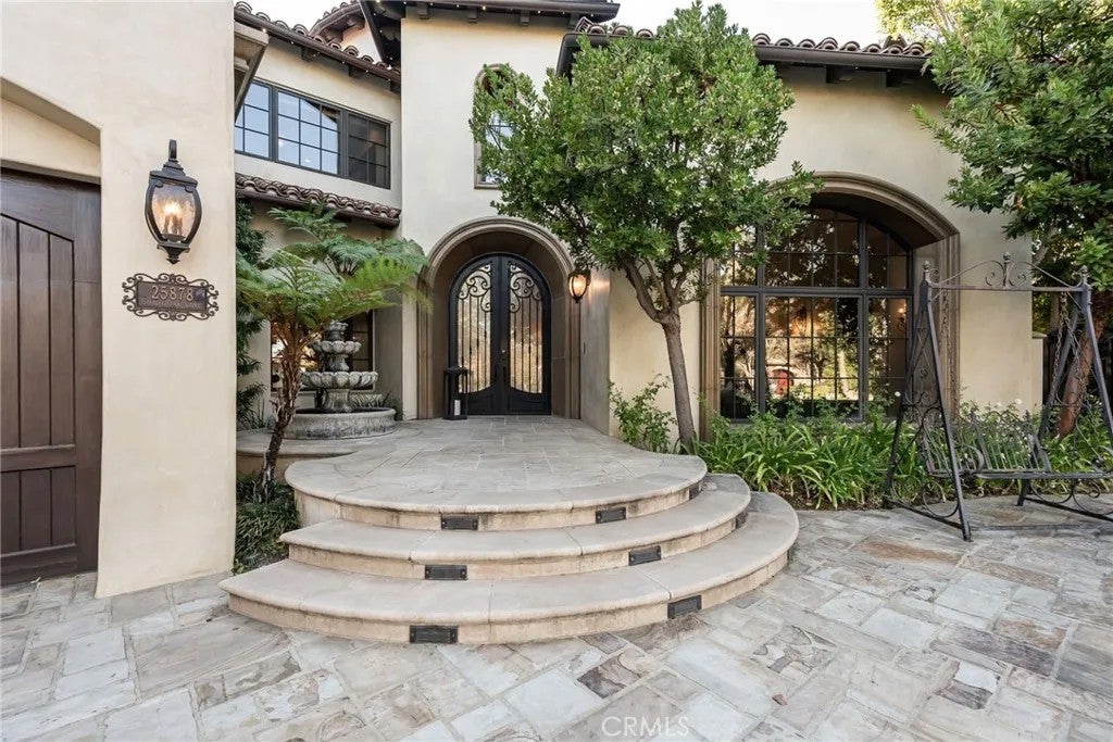 25878 Shady Oak