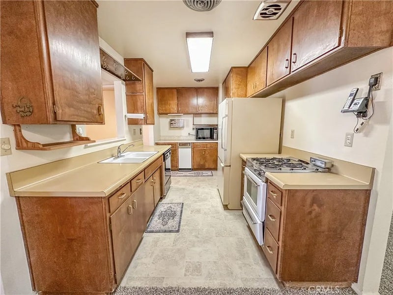630 N 10 th Street