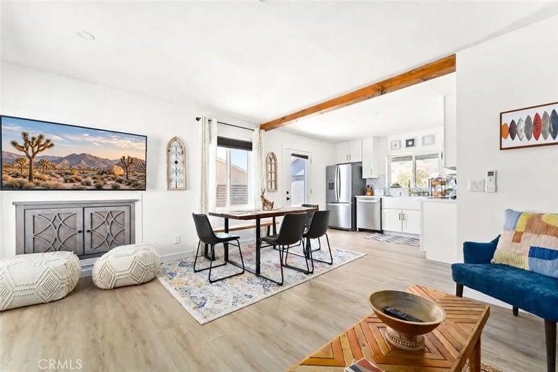 4728 Avenida Del Sol