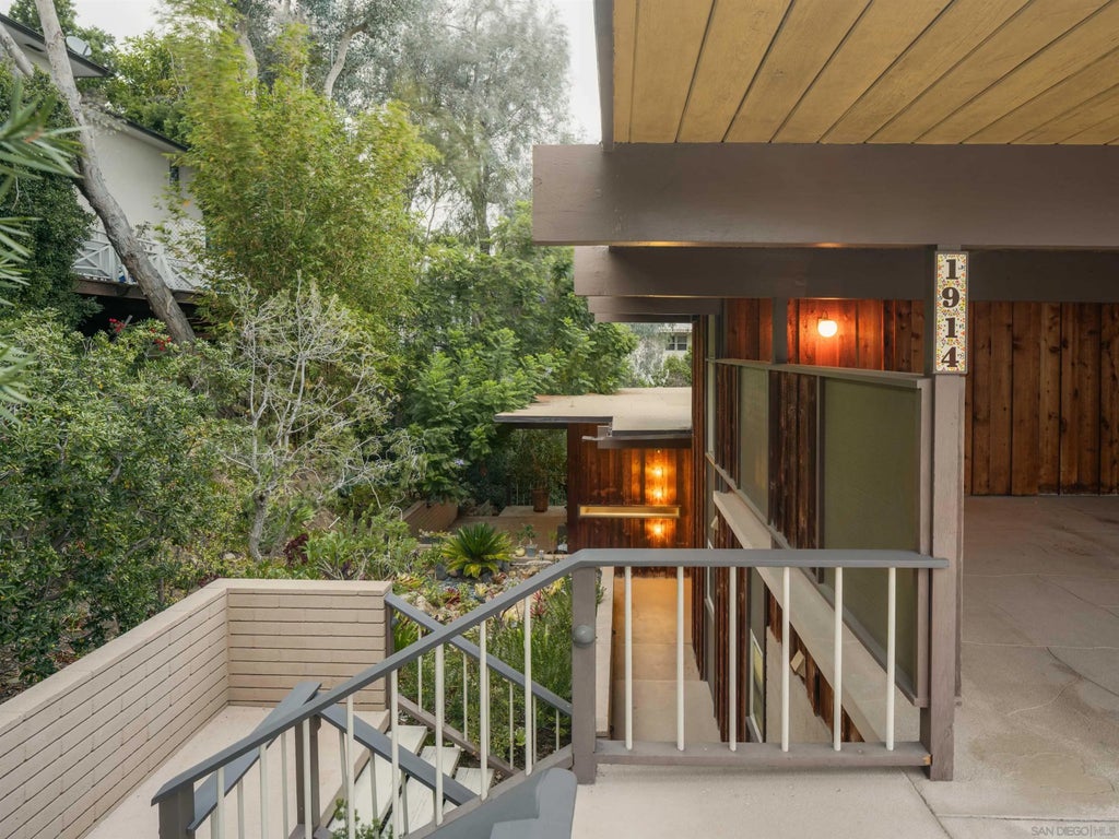 Photo of 1914 Guy Street, San Diego, CA 92103 (MLS # 260016866)