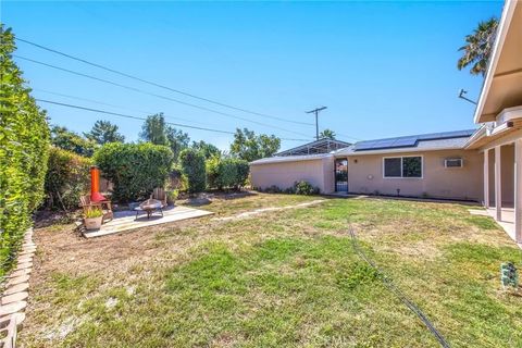Tiny photo for 35345 Panorama Dr, Yucaipa, CA 92399 (MLS # IG25229348)