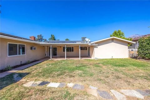 Tiny photo for 35345 Panorama Dr, Yucaipa, CA 92399 (MLS # IG25229348)