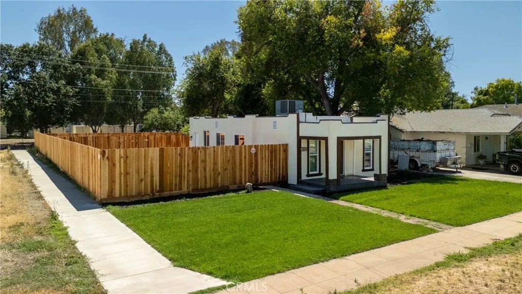 204 W 25th Street