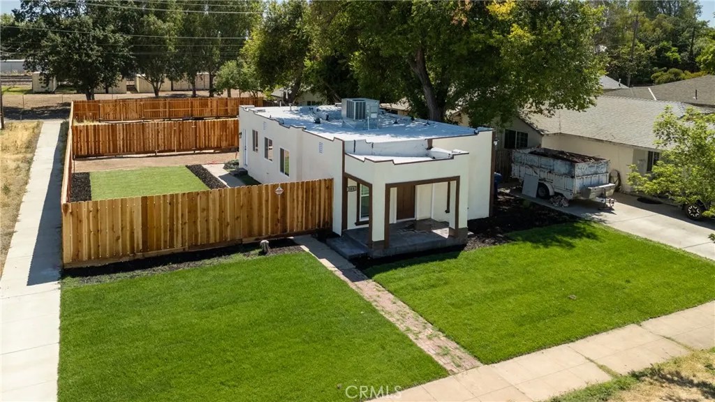 204 W 25th Street