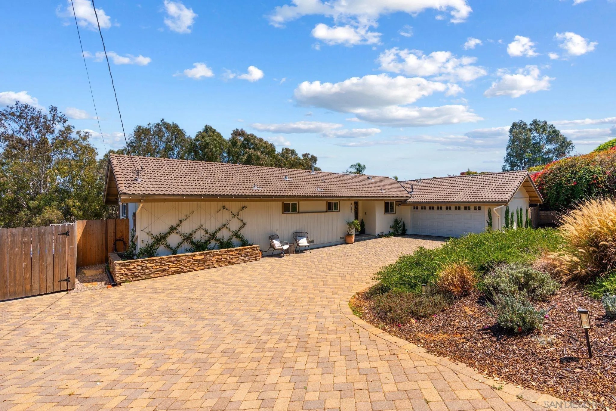 3540 Ridgecrest