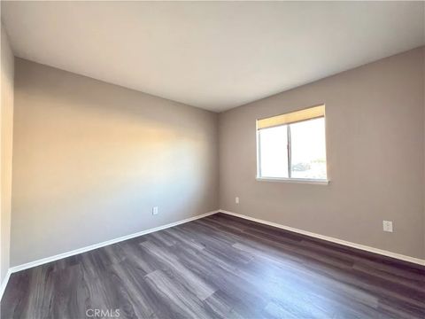 Tiny photo for 41043 Fieldspring Street, Lancaster, CA 93535 (MLS # SR25252800)