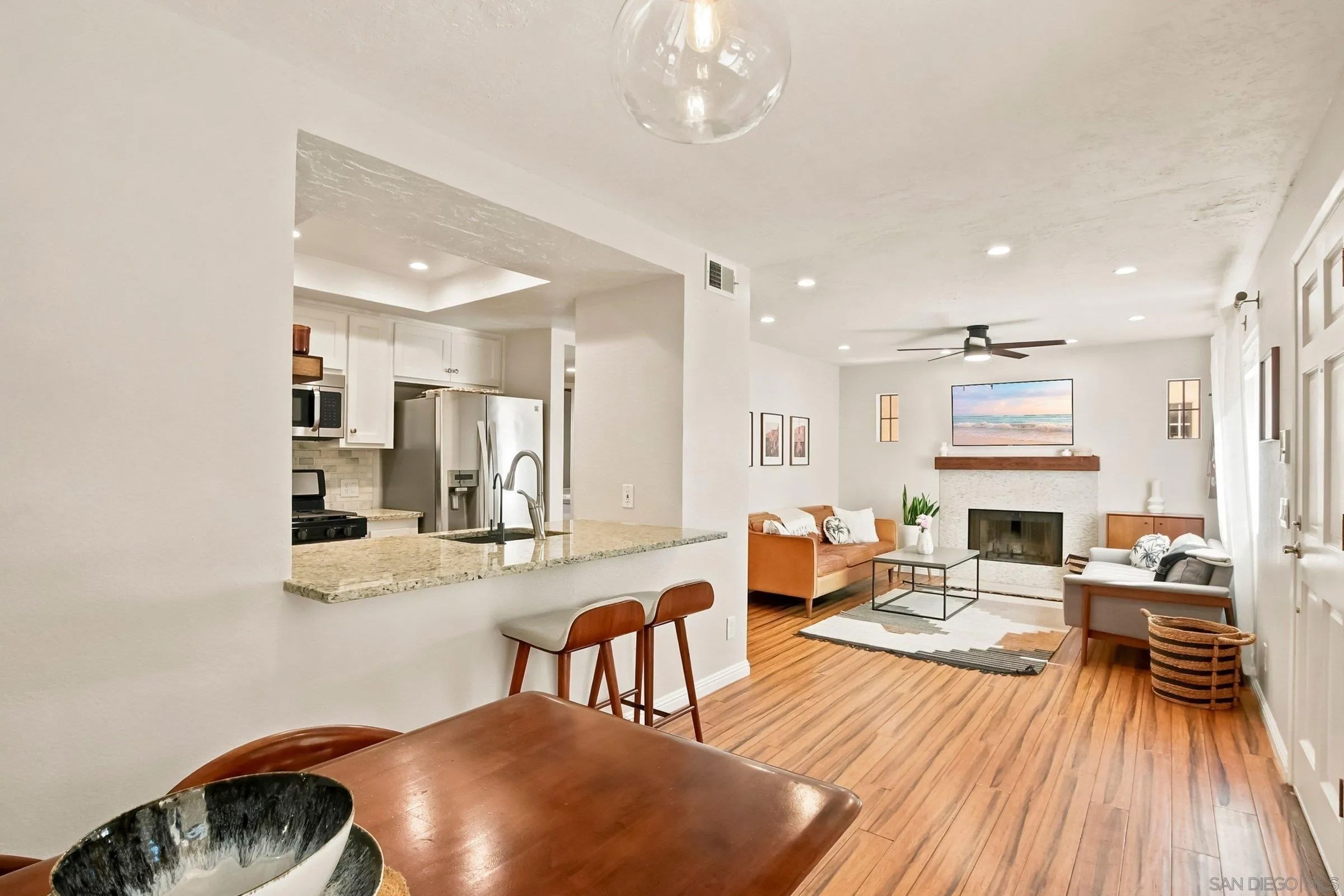 2608 Broadway 5