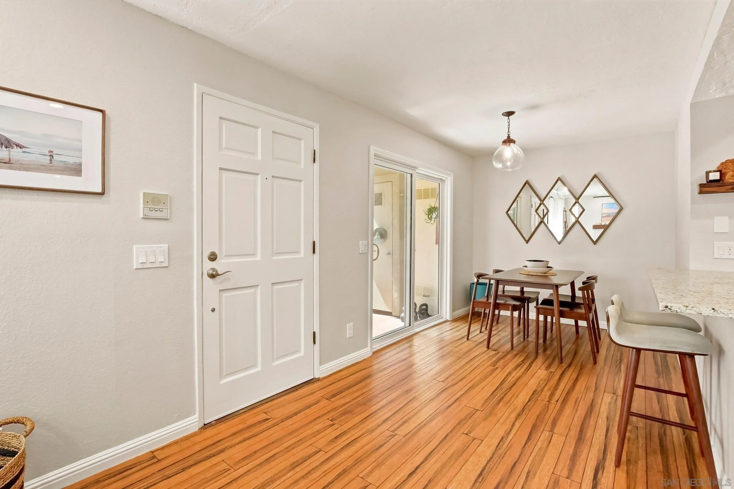 2608 Broadway 5
