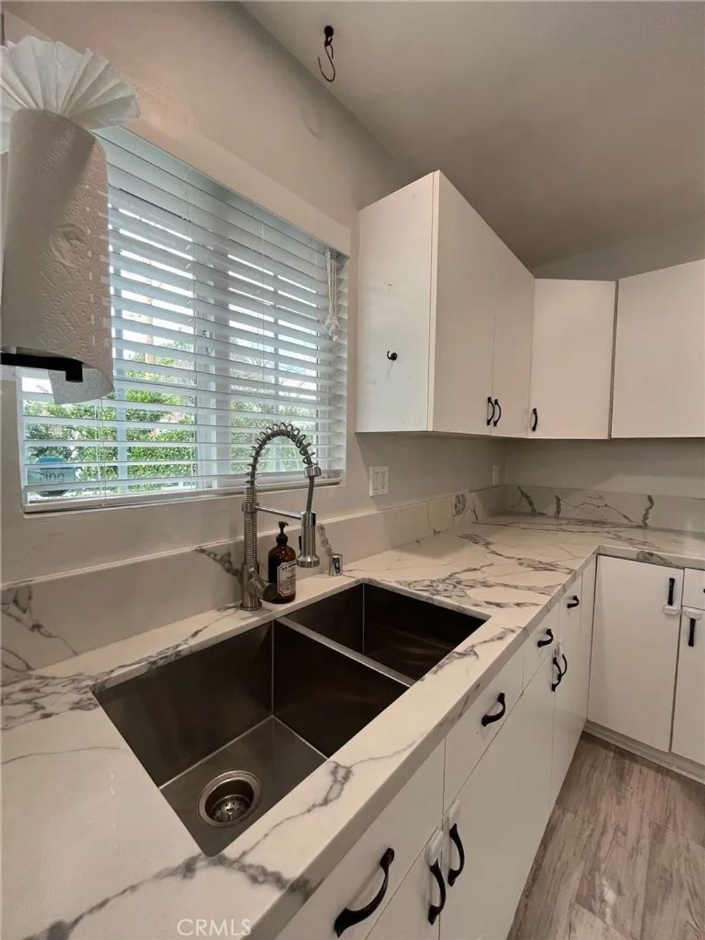 Photo of 25240 Everett Dr, Newhall, CA 91321 (MLS # GD26017796)