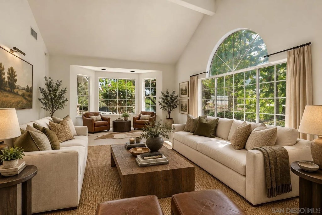 Photo of 1474 Via Encinos Dr, Fallbrook, CA 92028 (MLS # 260022954)