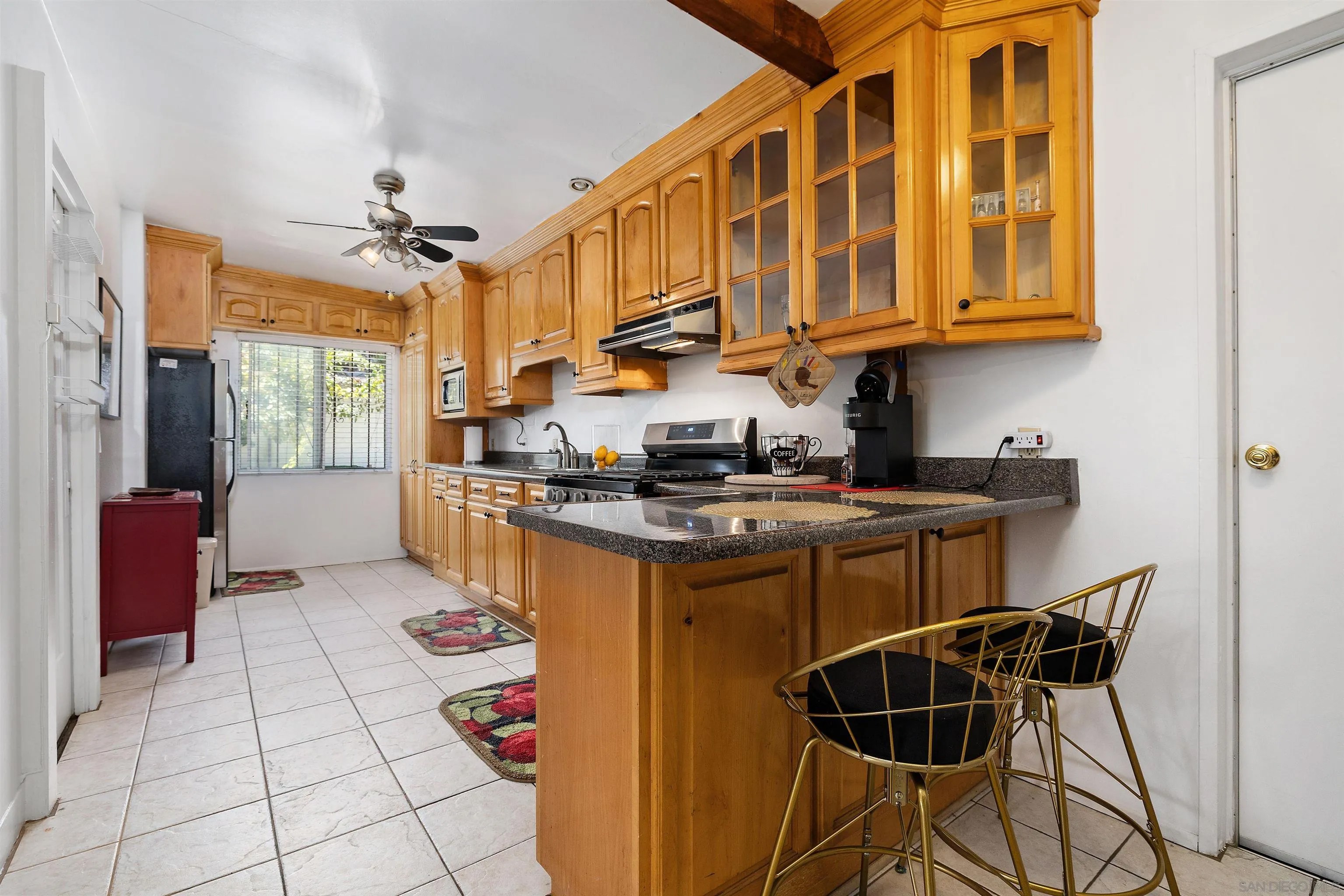 229 E 6th Street