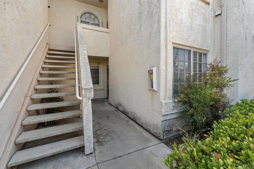 740 Breeze Hill Road 223