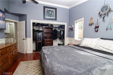 Tiny photo for 19727 Skyview Court, Canyon Country, CA 91351 (MLS # SR25258298)