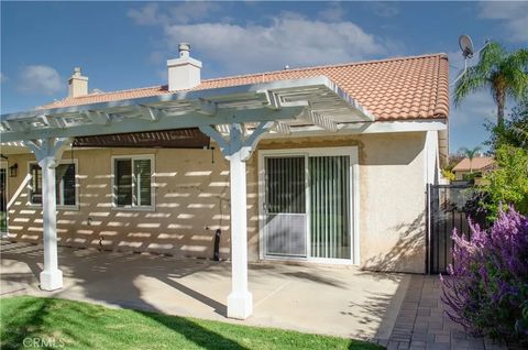 Tiny photo for 19727 Skyview Court, Canyon Country, CA 91351 (MLS # SR25258298)