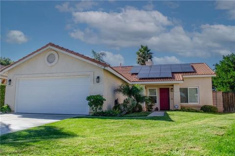 Tiny photo for 19727 Skyview Court, Canyon Country, CA 91351 (MLS # SR25258298)