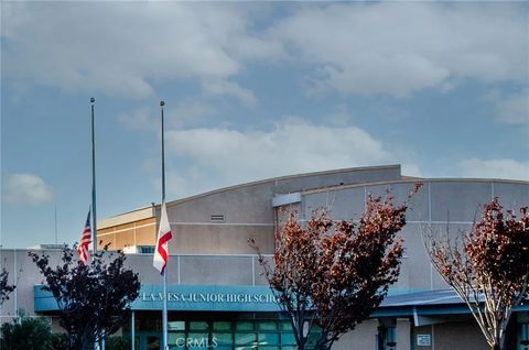 Tiny photo for 19727 Skyview Court, Canyon Country, CA 91351 (MLS # SR25258298)