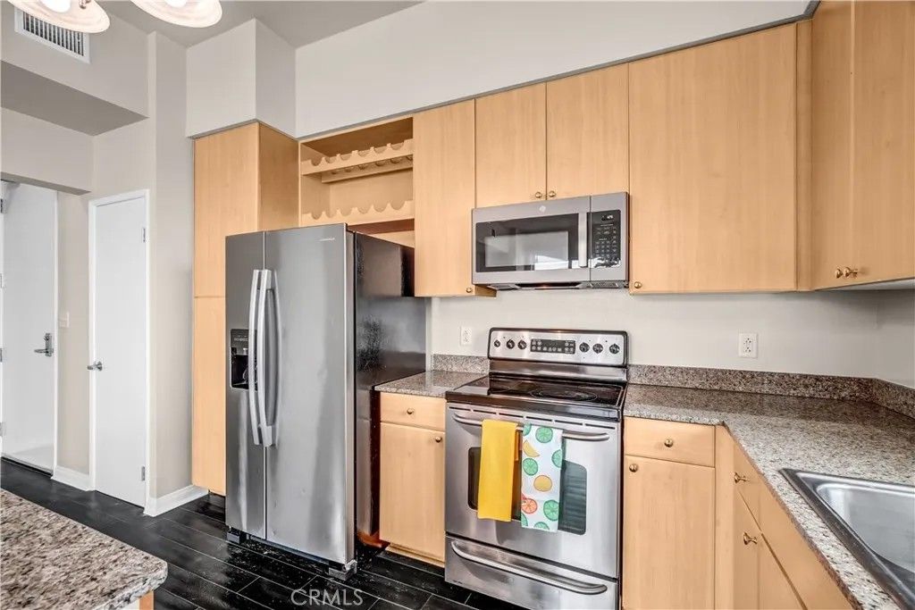 Photo of 388 E Ocean Boulevard #1514, Long Beach, CA 90802 (MLS # PW26062951)