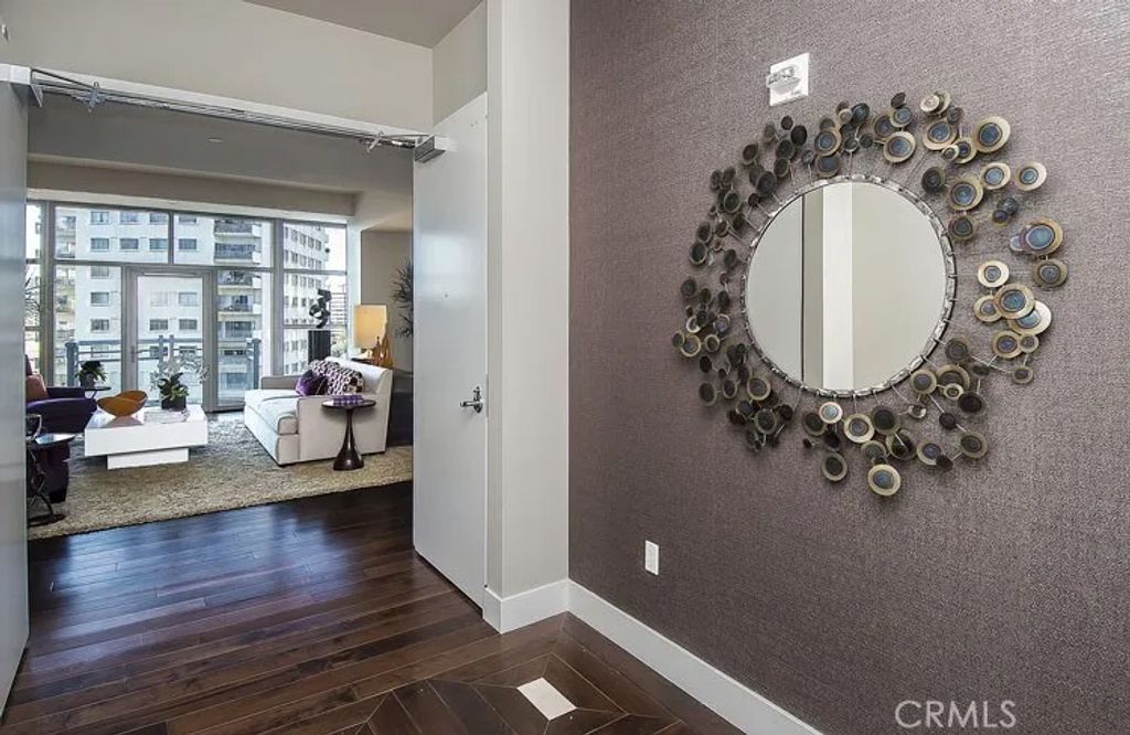 Photo of 10776 Wilshire Boulevard #801, Westwood - Century City, CA 90024 (MLS # OC25274275)