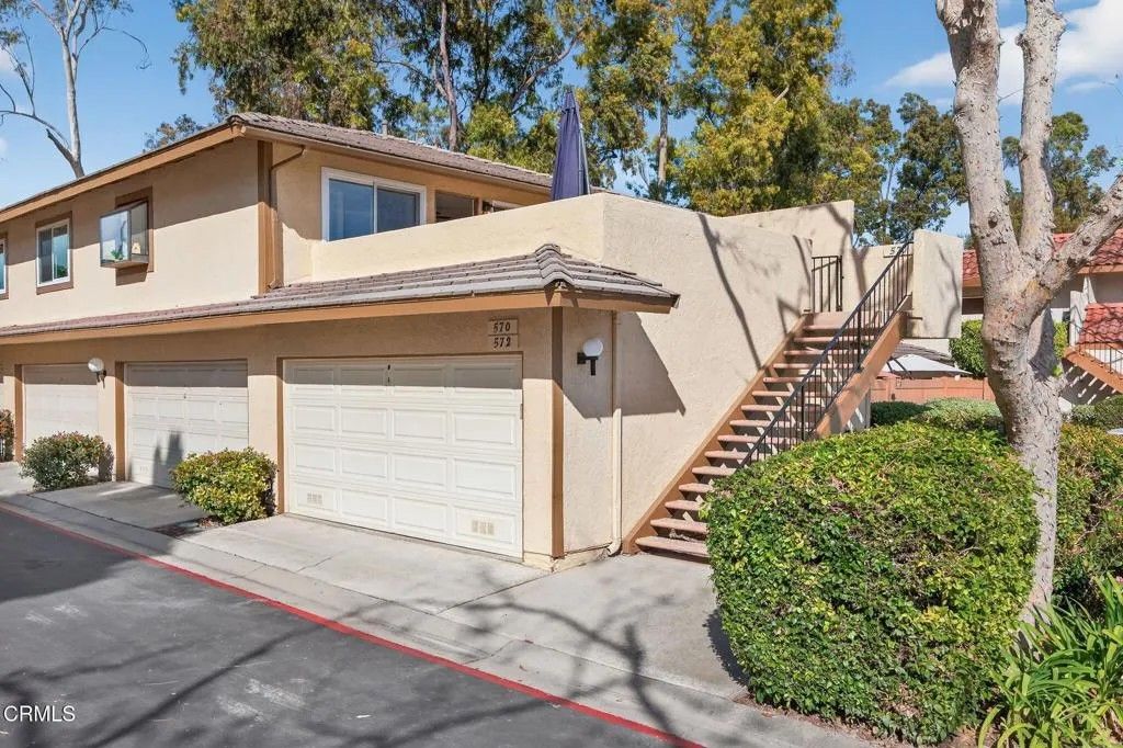 Photo of 570 Eakins Lane, Ventura, CA 93003 (MLS # V1-34908)