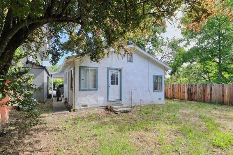 65 Lily Cove