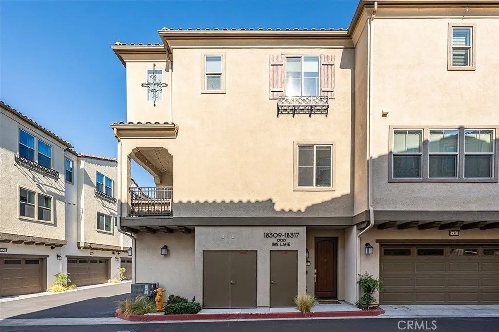 Photo of 18315 Iris Lane, Yorba Linda, CA 92886 (MLS # RS25270604)