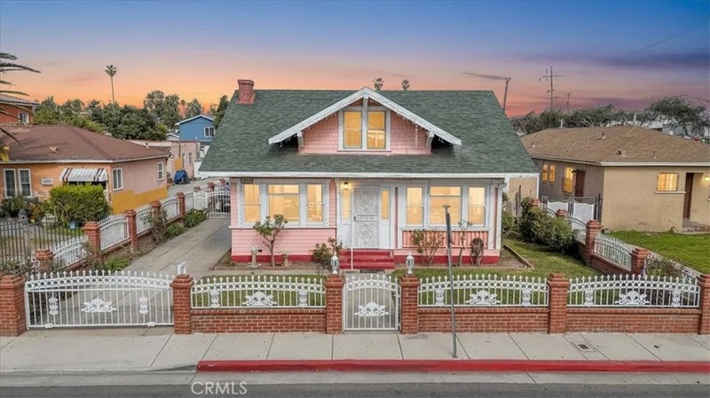 3615 Carlin Avenue