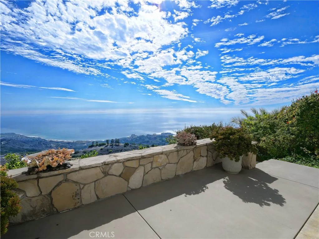 43 Oceanaire Drive