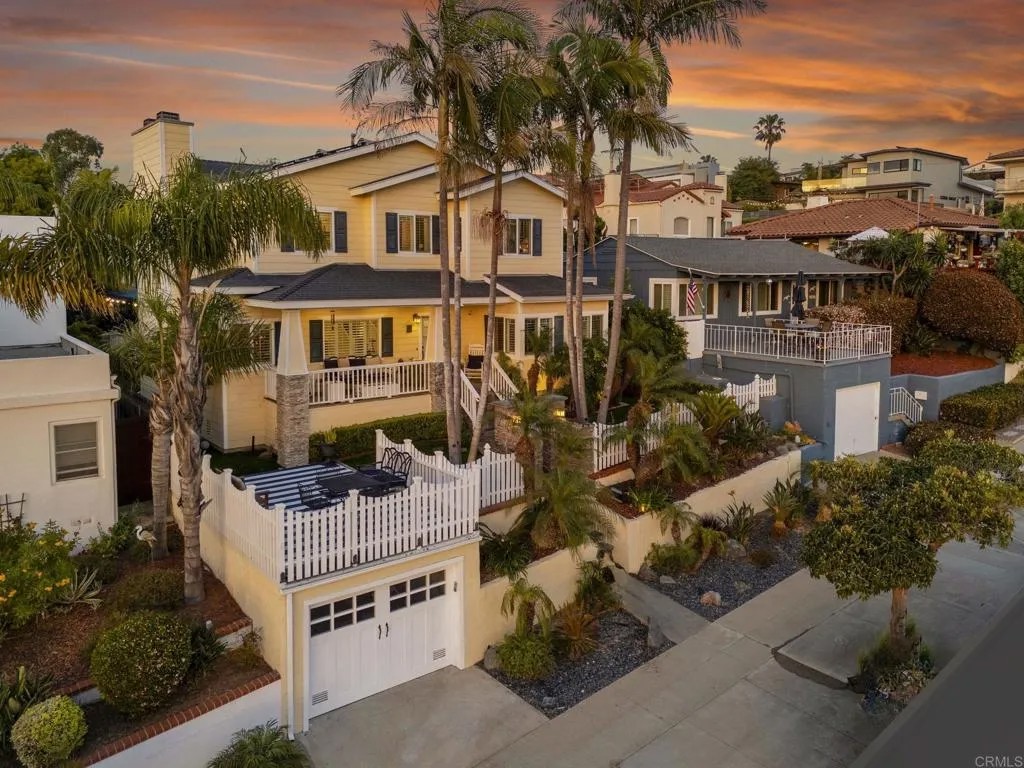 4620 Narragansett Avenue