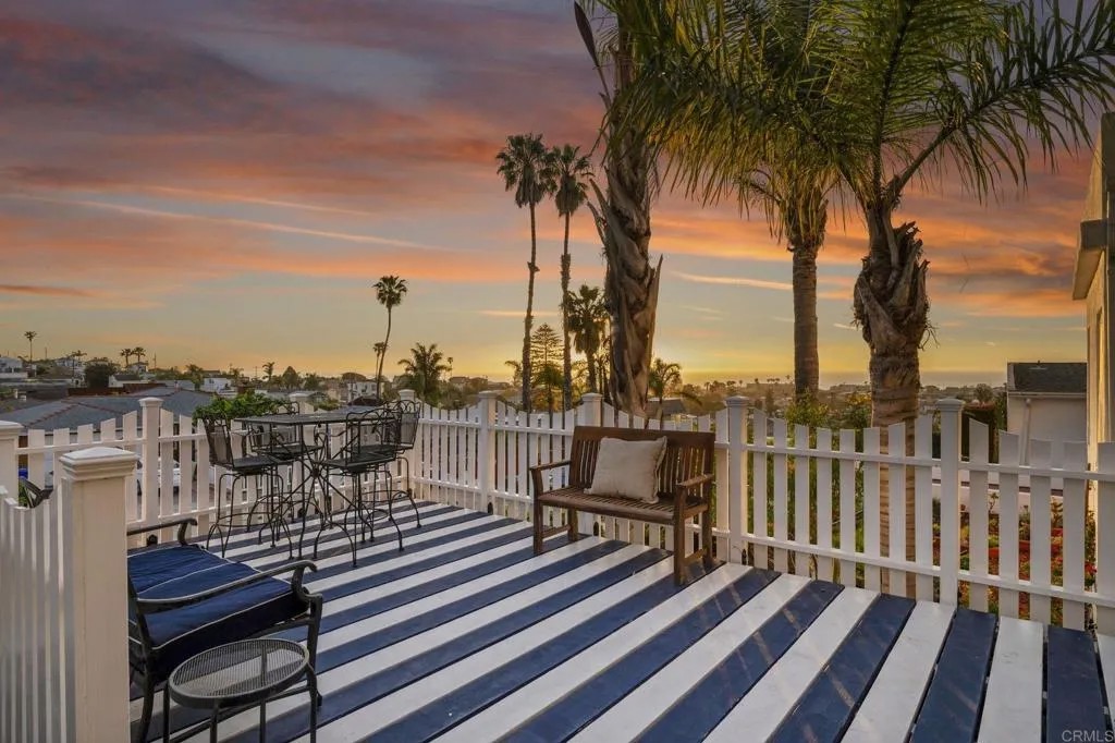 4620 Narragansett Avenue