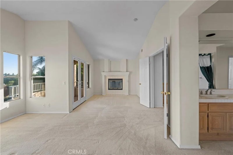 3727 Via Del Rancho