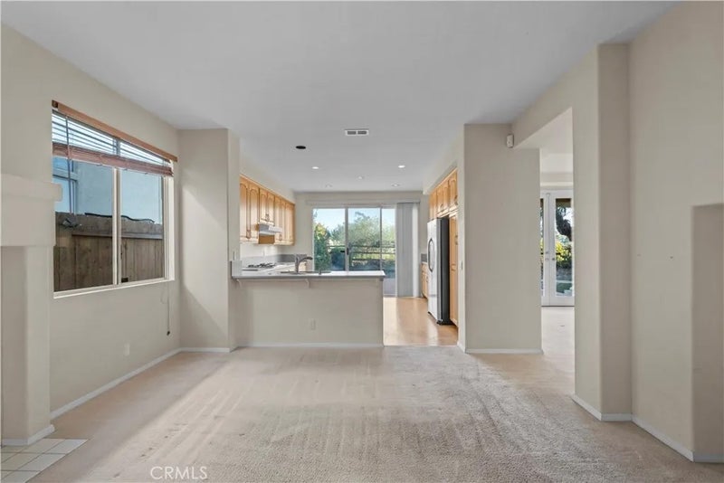 3727 Via Del Rancho