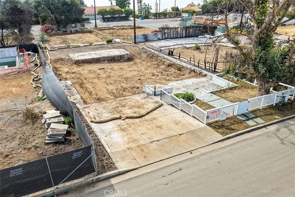 Photo of 16860 Livorno DR, Los Angeles, CA 90272 (MLS # NP26190902)