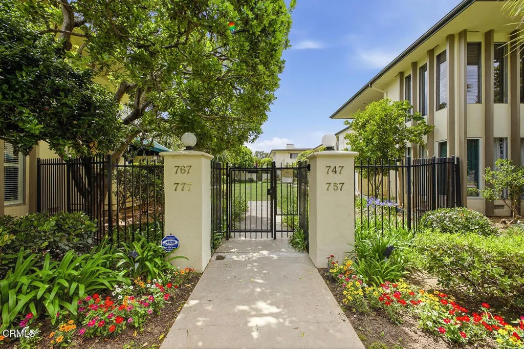 757 S Orange Grove Boulevard 1
