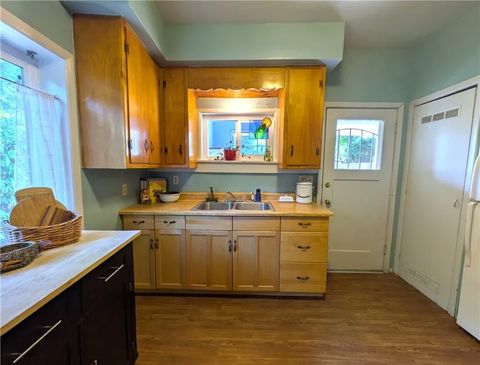 Tiny photo for 1220 Broadway St, Chico, CA 95928 (MLS # SN25230253)