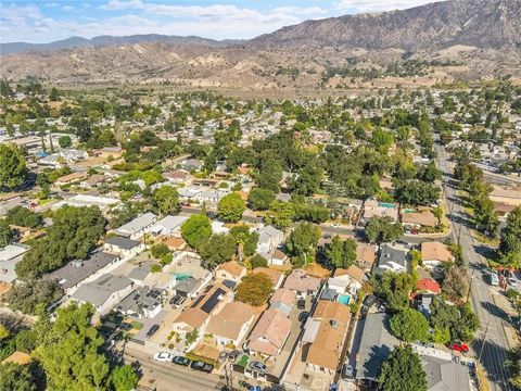 Tiny photo for 8421 Grenoble St, Sunland, CA 91040 (MLS # SR25246777)